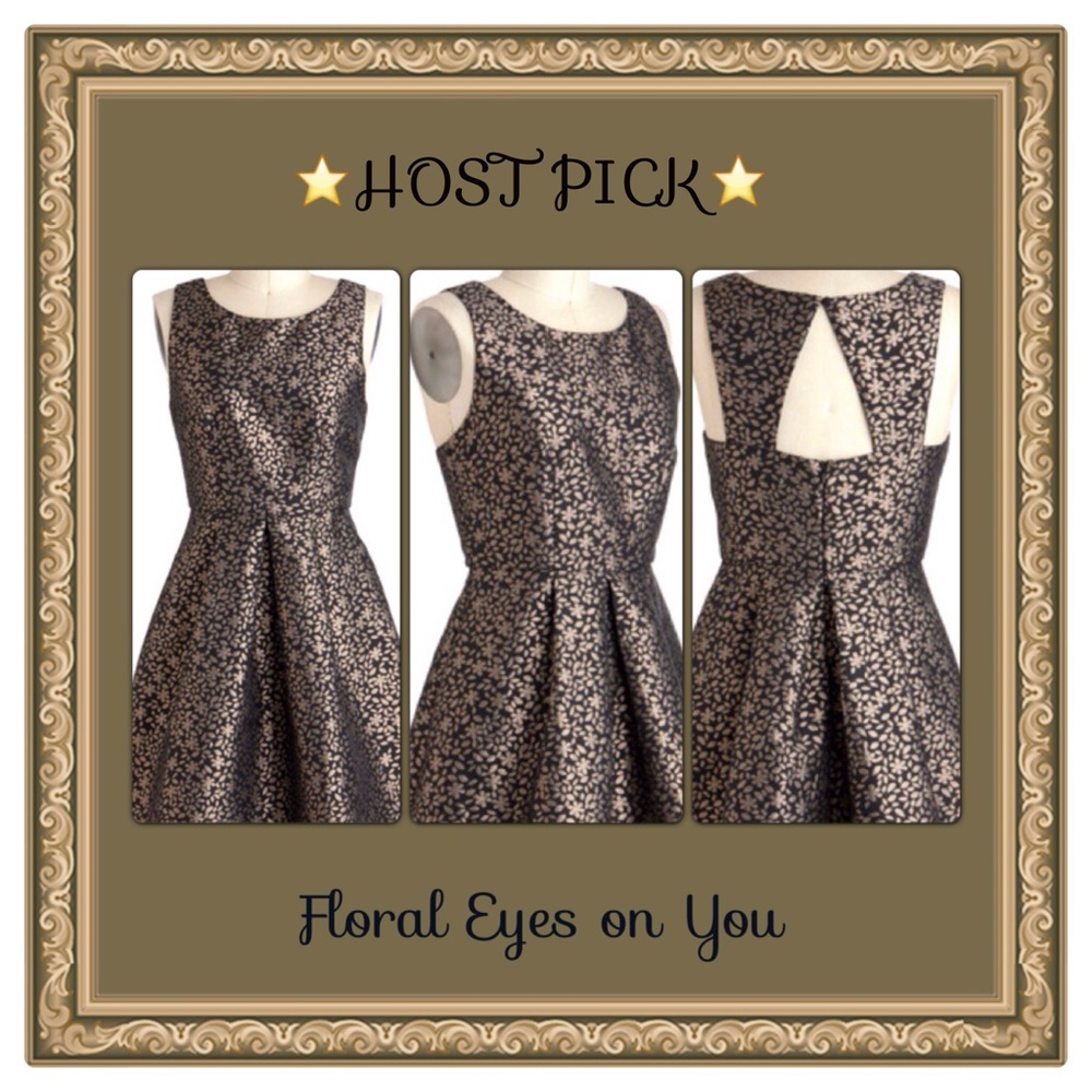 ⭐️HOST PICK⭐️ Floral Eyes On You Dress